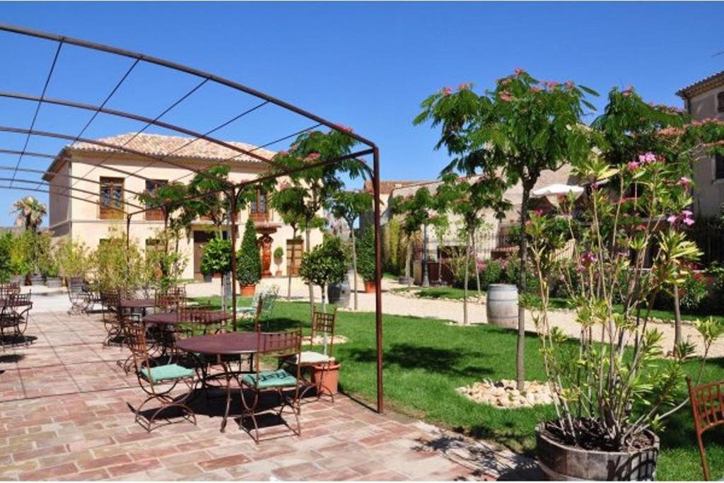 Vinauberge Poilhes Экстерьер фото